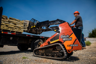 Ditch Witch Sk3000Full Size Skid Steer48902971183O
