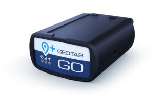 Go9plus Vehicle Tracking Device@2x