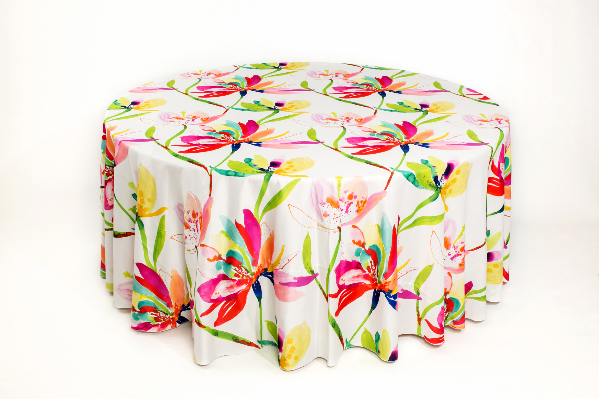 8 Floral-Pattern Furniture Items for Rent 