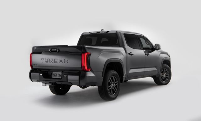 2023Toyota Tundra SX Package Magnetic Gray Metallic005