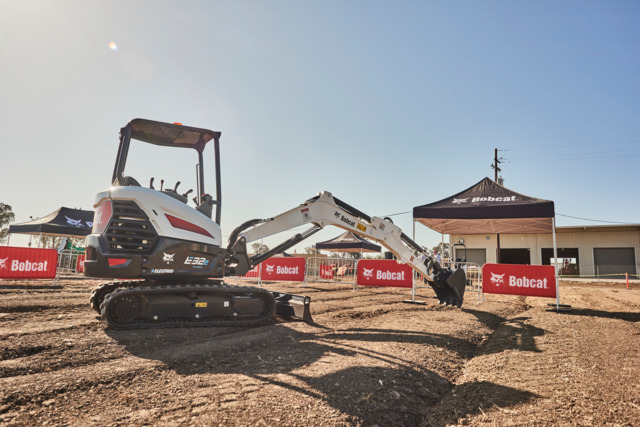 Bobcat E32e Electric Compact Excavator