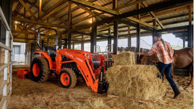 02 23 Kubota Compact Tractor L02Series