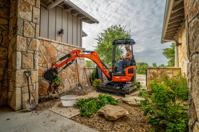 Kubota U17Mini Excavator Tight2